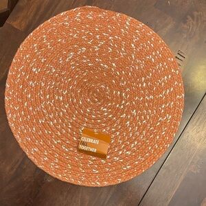 NWT Burnt Orange w/ Gold Woven Placemat Set (6)
